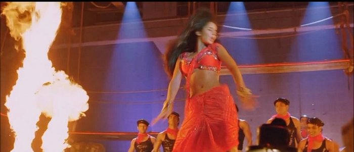 Sheila Ki Jawani - TMK 720p Upscaled[world4free.in]-257