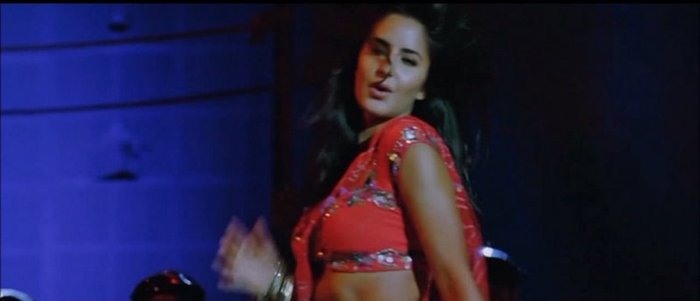 Sheila Ki Jawani - TMK 720p Upscaled[world4free.in]-259