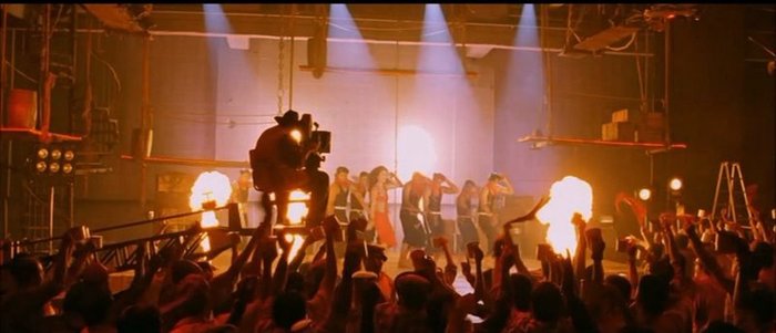 Sheila Ki Jawani - TMK 720p Upscaled[world4free.in]-276