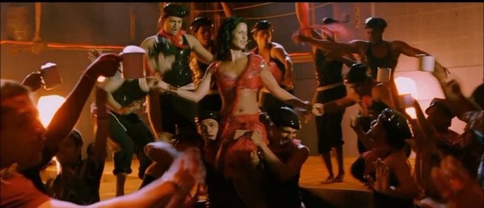 Sheila Ki Jawani - TMK 720p Upscaled[world4free.in]-289