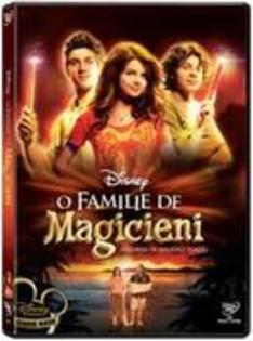 wizards-of-waverly-place-the-movie-o-familie-de-magicieni~9401908 - Waverly place