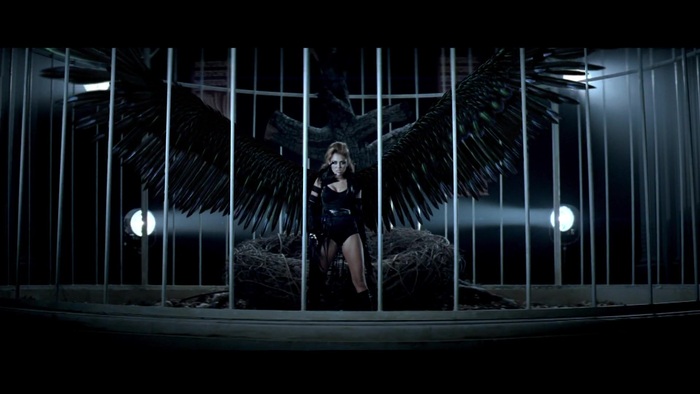 Miley Cyrus - Can\'t Be Tamed 0269 - MilUuU CBT