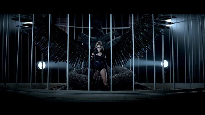 Miley Cyrus - Can\'t Be Tamed 0270