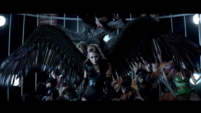 Miley Cyrus - Can\'t Be Tamed 0297