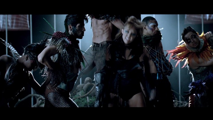 Miley Cyrus - Can\'t Be Tamed 0337