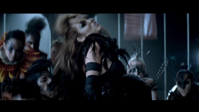 Miley Cyrus - Can\'t Be Tamed 0441