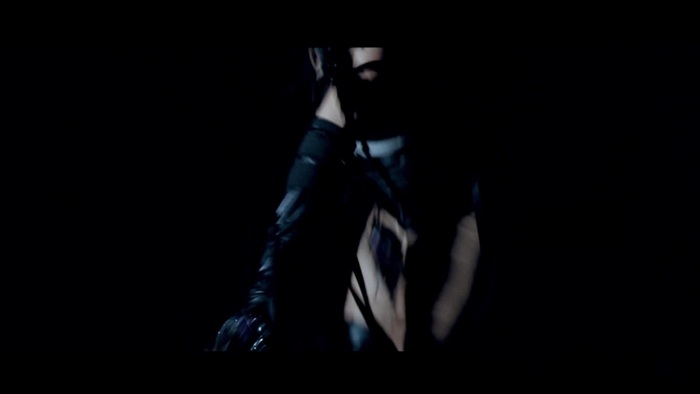 Miley Cyrus - Can\'t Be Tamed 0583