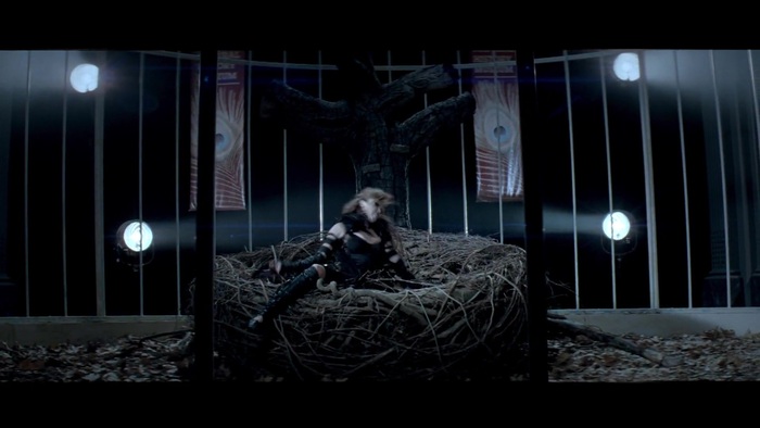 Miley Cyrus - Can\'t Be Tamed 0587