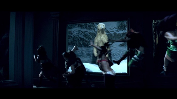 Miley Cyrus - Can\'t Be Tamed 0607