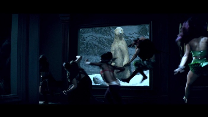 Miley Cyrus - Can\'t Be Tamed 0608