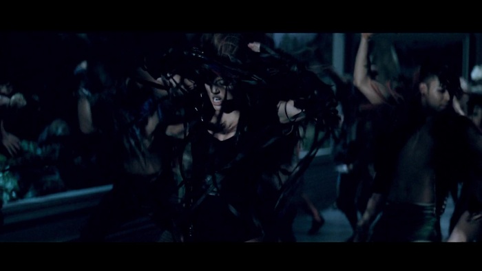 Miley Cyrus - Can\'t Be Tamed 0786