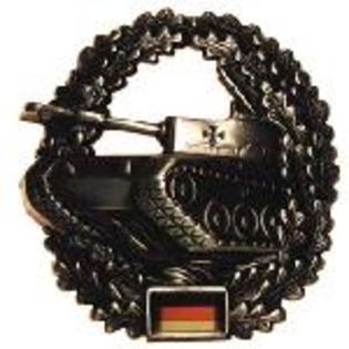 insigne-metal-bereta-panzer-1938t - diverse