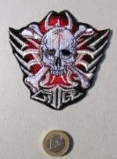 post-7430-1196873403_thumb