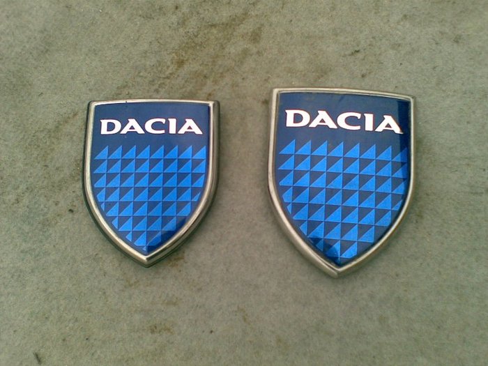 vand-embleme-logan--M6cPKP