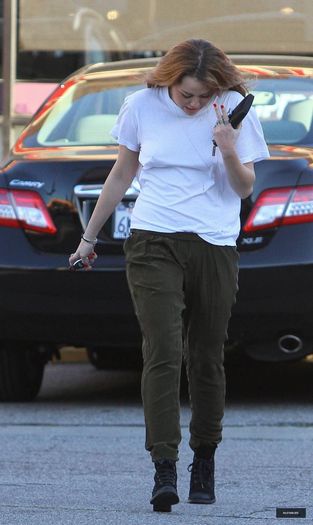 1 - Out and about in Los Angeles - February 2