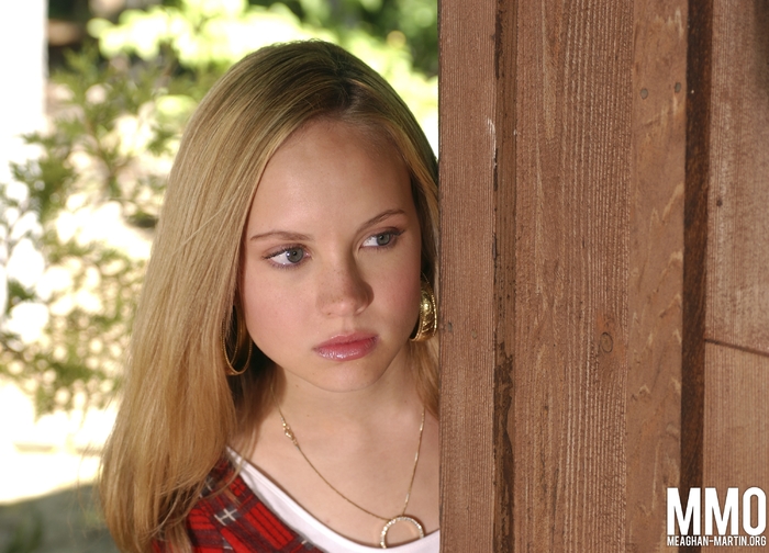 Meaghan Martin (25)