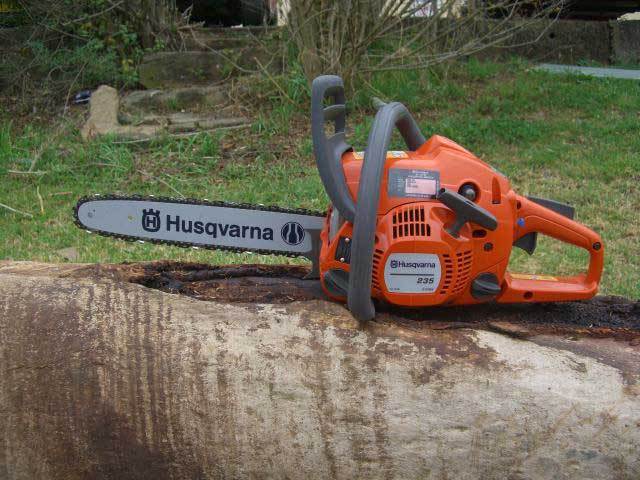Husqvarna235Chainsaw