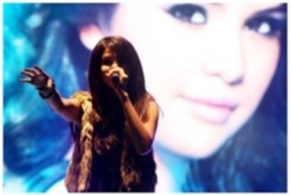selena - xXxSellyxXx