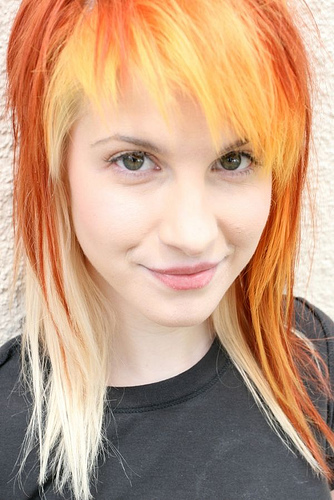 paramore-hayley-williams2314123412345 - MY FRIEND NUMBER ONE