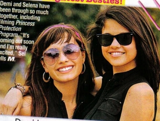 Demi-n-Sel-selena-gomez-and-demi-lovato-6354383-639-486