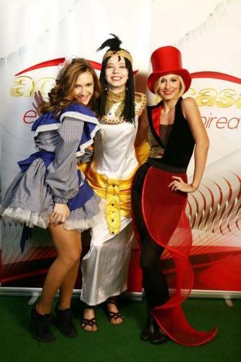 Adela_Popescu_1265299284_4 - Adela Popescu