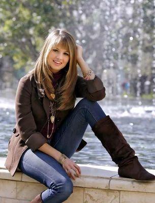 Debby_Ryan_1265525081_2 - Debby Ryan