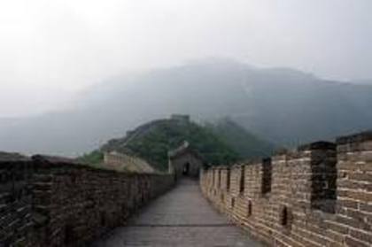 tot inainte - zidul chinezesc