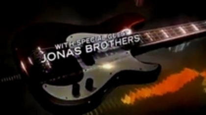 29395411_UJRIAOFSX - hannah montana cand se pregateste de concert