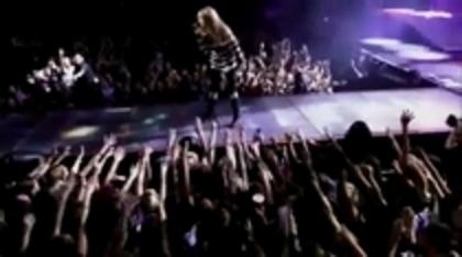 29395709_WTXTCQEYB - hannah montana cand se pregateste de concert