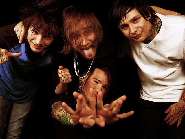 brokencyde-639