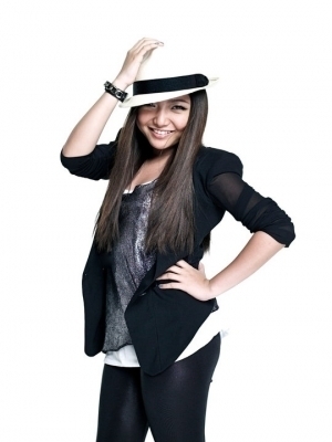 Japan-Photoshoot-charice-pempengco-14697860-300-400 - Charice Pempengco Photos
