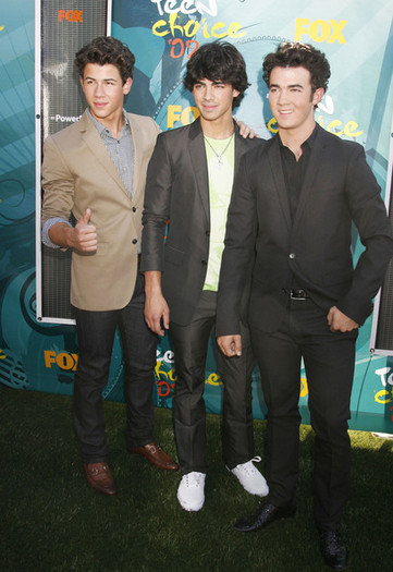 Teen+Choice+Awards+2009+Arrivals+f4Zox-cJABUl