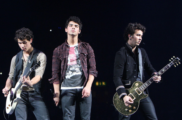 Jonas+Brothers+perform+London+XH8j9lWyJlcl - The Jonas Brothers Perform in London