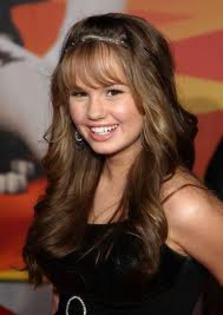 imagesCABX3A2H - Debby Ryan