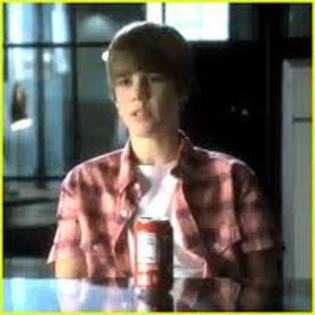 imagesCA3O04MD - Justin Bieber in CSI