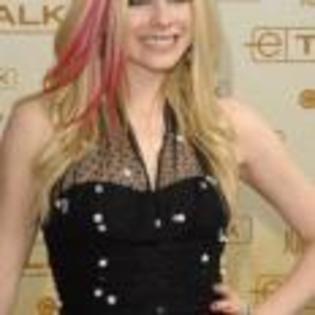 Avril-Lavigne-1222516563 - Poze Avril Lavigne