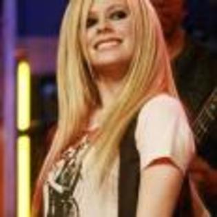 Avril-Lavigne-1222517763 - Poze Avril Lavigne