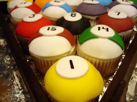large_cupcake - cupcakes
