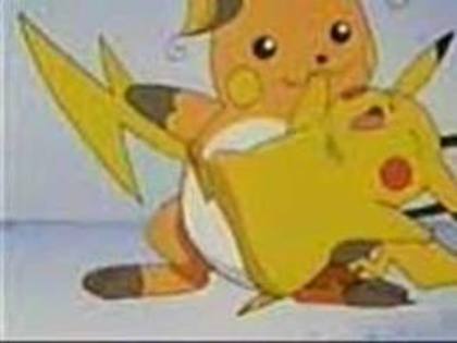  - Pikachu si Raichu prieteni