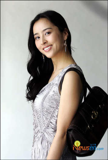 e720060804_26323248 - a---hye jin han---a