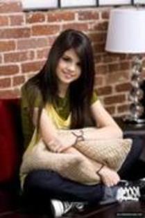 29881854_DRRUHTFTR - selena gomez 2