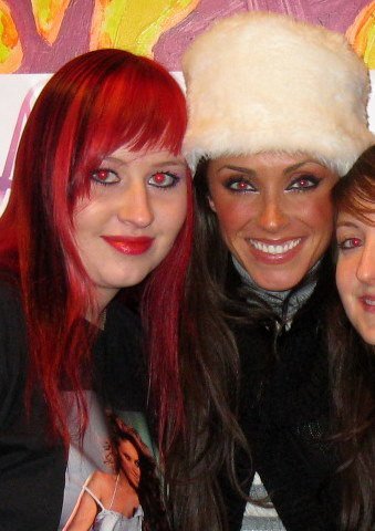 181086_192595424101511_100000531651902_627476_753764_n - Anahi Baby Blue