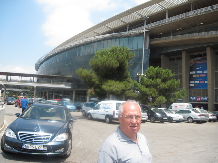 Barcelona-stadionul Nou Camp