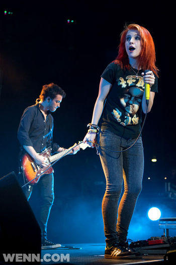 paramore-first-midwest-bank-amphitheatre--large-msg-12475086744 - Paramore