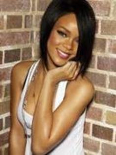 30281092_IGRRROCFW - rihanna