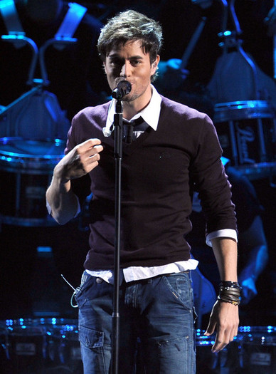 Enrique+Iglesias+11th+Annual+Latin+GRAMMY+5ogfj1VnE2xl