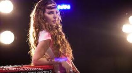 imagesCAL51ZN7 - Belinda