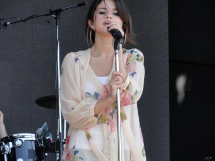 selena - xXxSellyxXx