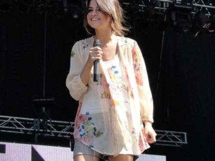 selena - xXxSellyxXx