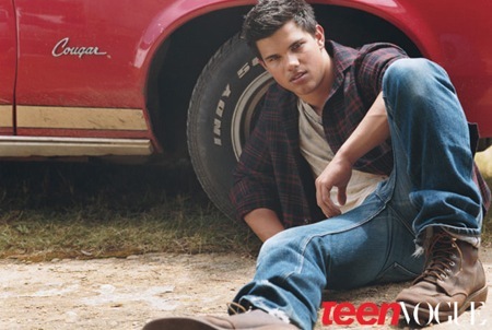 gallery_enlarged-taylor-lautner-teen-vogue-photos-08312009-05